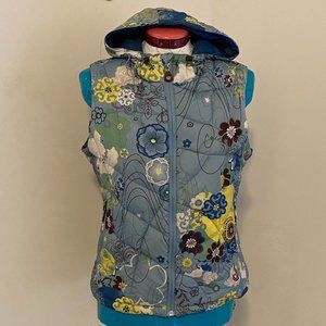 Isis Floral Patterned Vest - Blue and Green